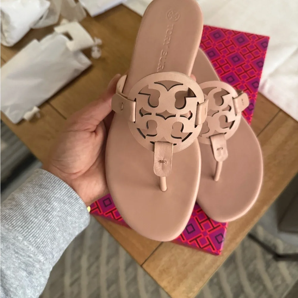 New Tory Burch miller soft calf leather sandals in light sand / makeup colo